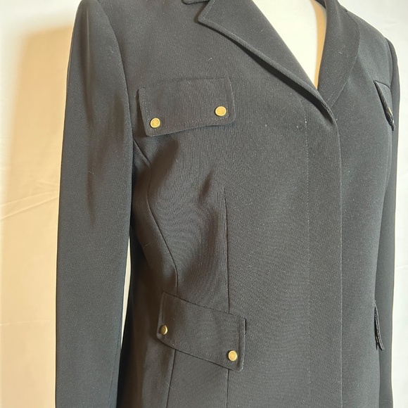 LE SUIT PETITE - 10P - Picture 2 of 4